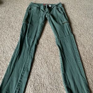 Unionbay Green Cargo Pants